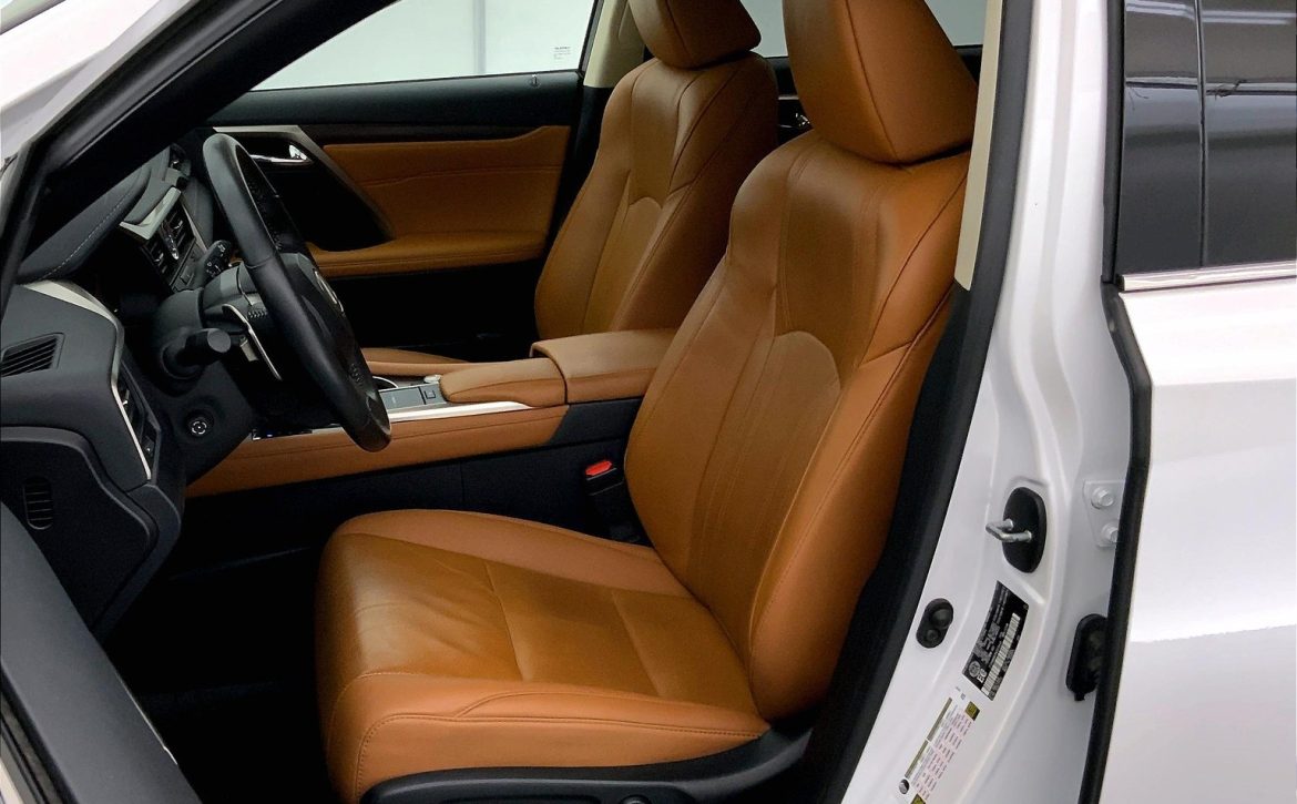 2022 Lexus RX Hybrid 450h - Photo 12