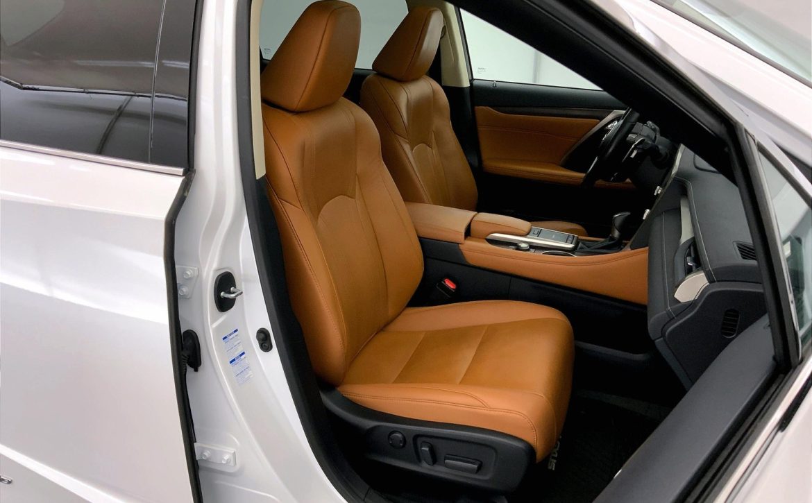 2022 Lexus RX Hybrid 450h - Photo 14