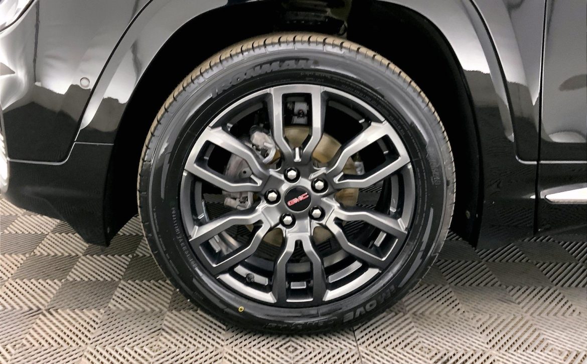 2023 GMC Terrain Denali - Photo 8